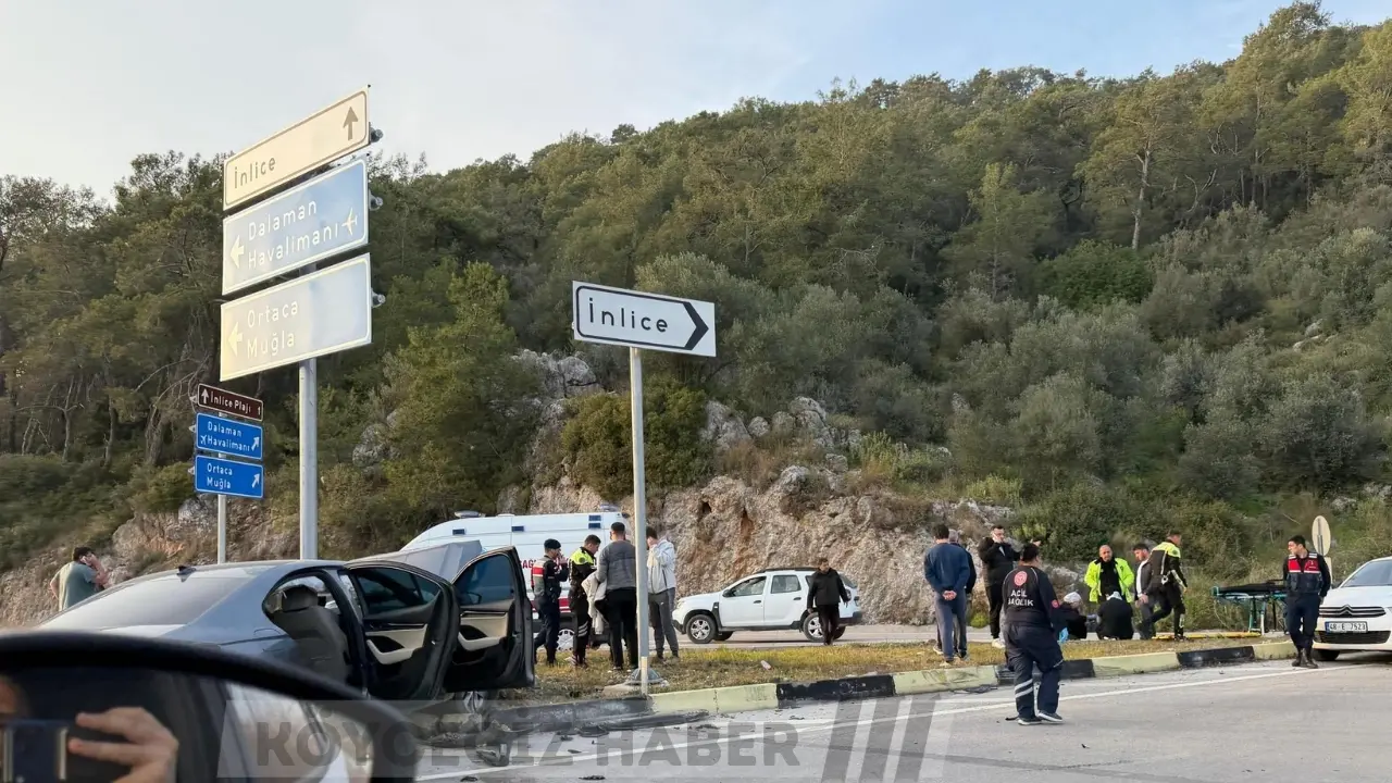 Fethiye Göcek yolu İnlice ışıklı kavşakta iki aracın karıştığı kazada 2 kişi yaralandı. Mahalle sakinleri bölgedeki kaza riskine dikkat çekti.