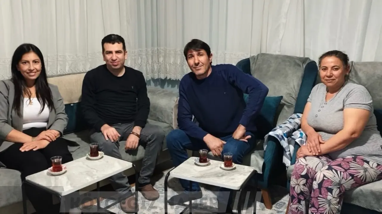 Köyceğiz Kaymakamlığı’nın başlattığı Gönüller Bir Sofralar Bir projesi kapsamında Milli Emlak Şefi Veysi Uğur, Girgin ailesinin iftar sofrasına konuk oldu.