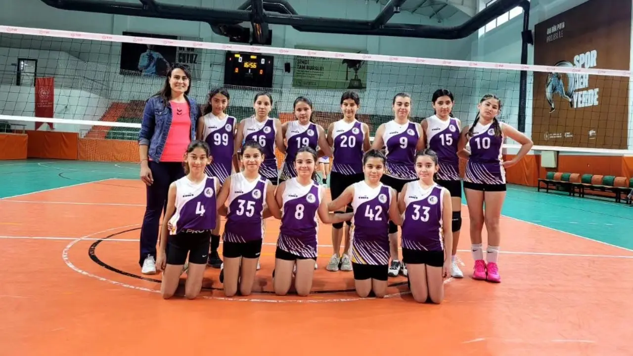 Köyceğiz Akademi Spor, TVF Gelişim Ligi ilk maçlarında Dalaman ve Marmaris temsilcilerini 3-1’lik skorlarla devirerek sezona güçlü bir giriş yaptı.