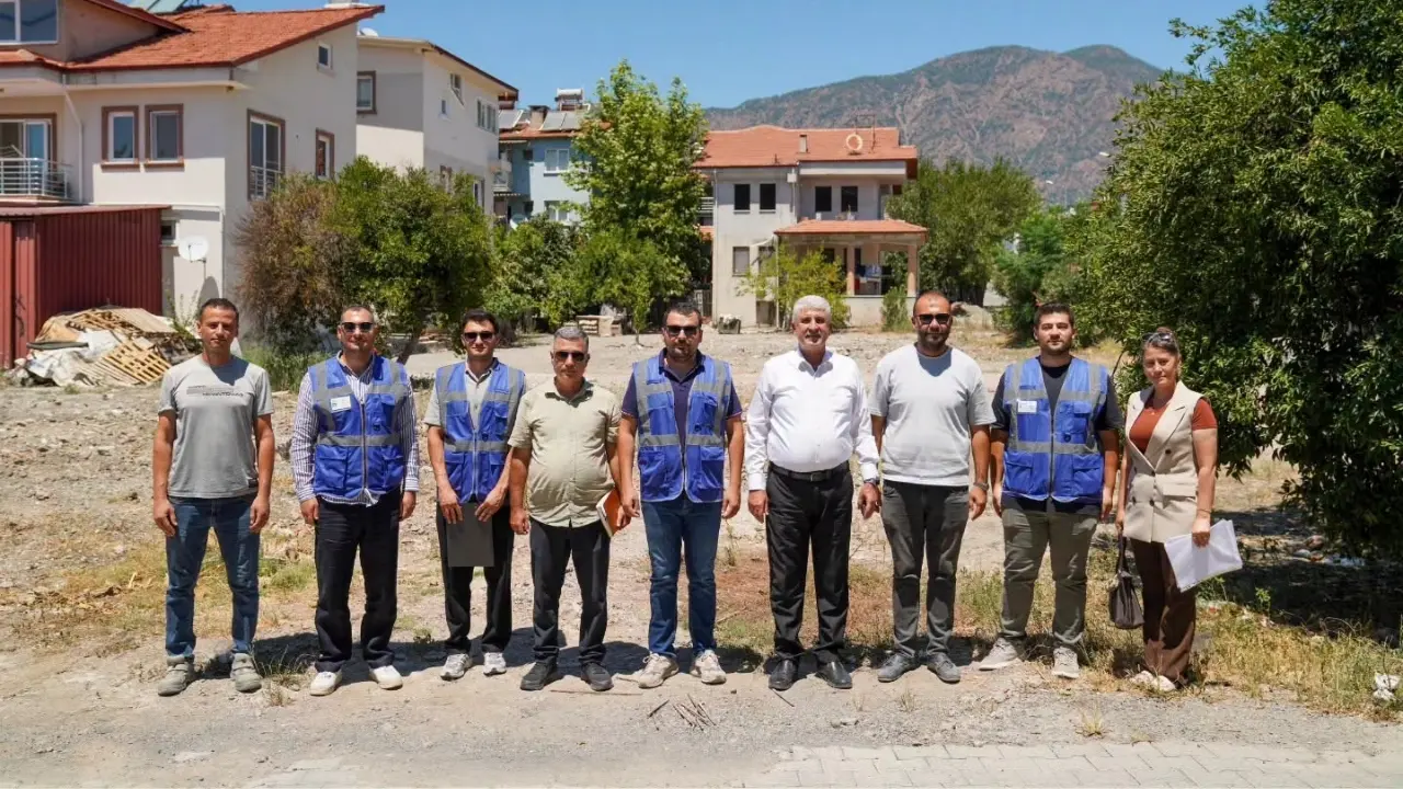 Köyceğiz Gelişim Mahallesi'nde inşa edilecek Gündüz Bakımevi için ihale süreci tamamlanarak yer teslimi yapıldı. Proje 80 öğrenciye hizmet verecek.
